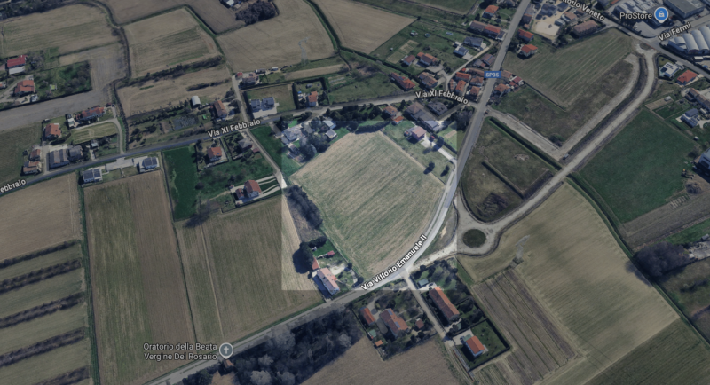 A solo 1,5km dal centro di Legnaro (PD), collegati anche da pista ciclabile, proponiamo in vendit...