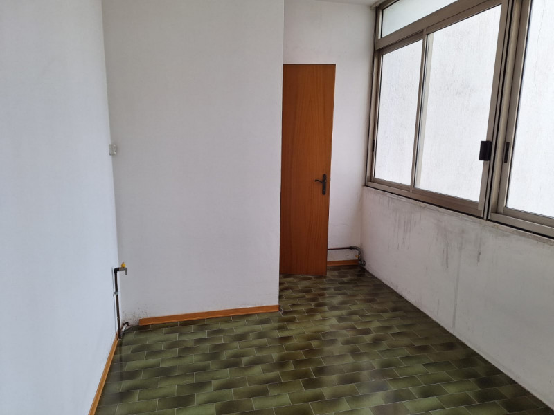 MALO: In centro storico, BILOCALE ubicato al piano primo con garage singolo e cantina. EURO 75.00...