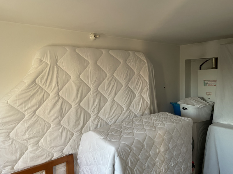 NOSTRA ESCLUSIVA: a pochi passi dalla pista di atterraggio del volo libero vicino al Garden Relai...