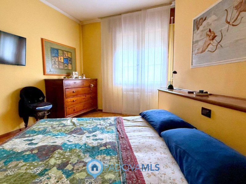 Immobile in esclusiva al Gruppo Padova MLS

ARCELLA SAN CARLO
APPARTAMENTO CHE PUO' ESSERE ABITAT...