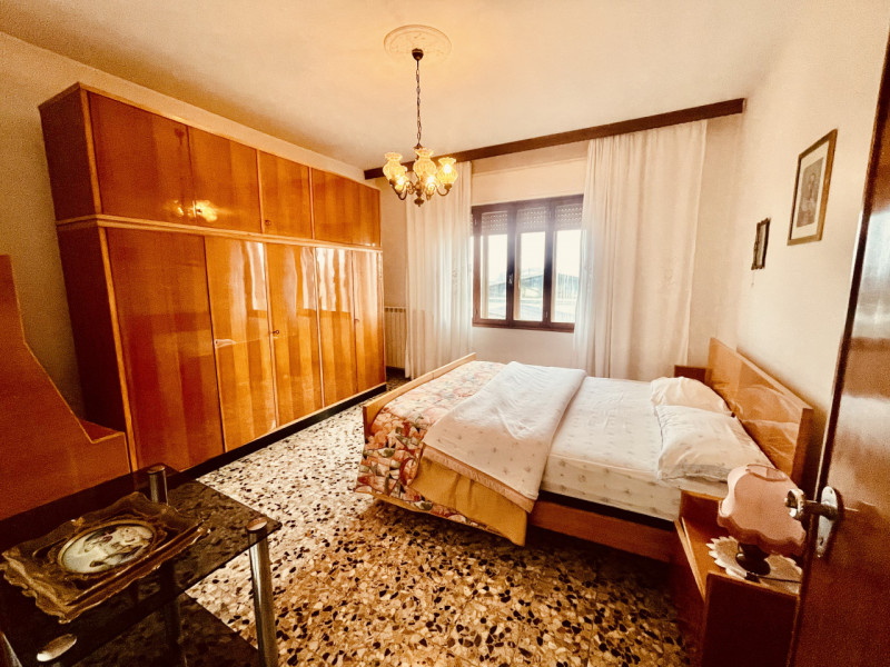 DOLO - SAMBRUSON rif. EP160: Casa su Misura ha il piacere di proporVi casa singola immersa nel ve...