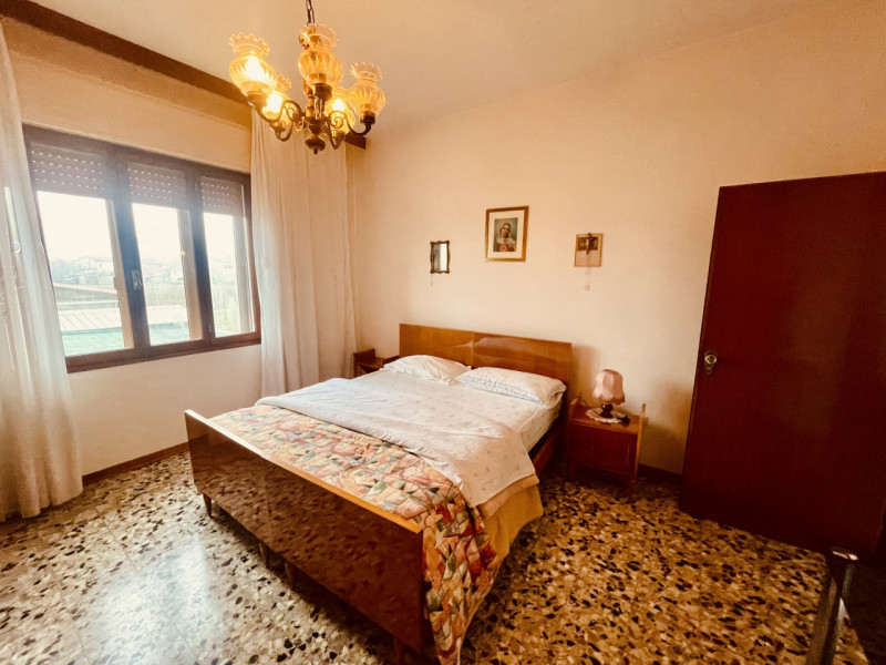 DOLO - SAMBRUSON rif. EP160: Casa su Misura ha il piacere di proporVi casa singola immersa nel ve...