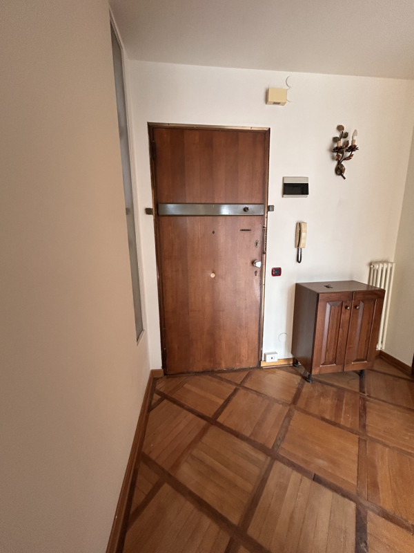 Padova via San Francesco - centro storico, Nicoletta Dardilli di AD Casa Padova propone in locazi...