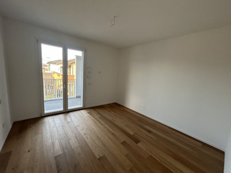 In una delle zone più esclusive e ricercate di Padova, nel cuore di Madonna Pellegrina, prende fo...