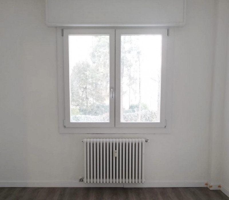 (Per INFO Mara 3481536890) A Treviso, in zona Santa Maria del Rovere, proponiamo in vendita un ma...