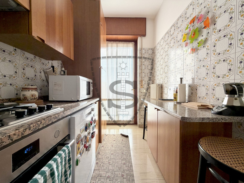 Sei alla ricerca di uno spazioso appartamento disponibile da subito? Questa soluzione a Marostica...