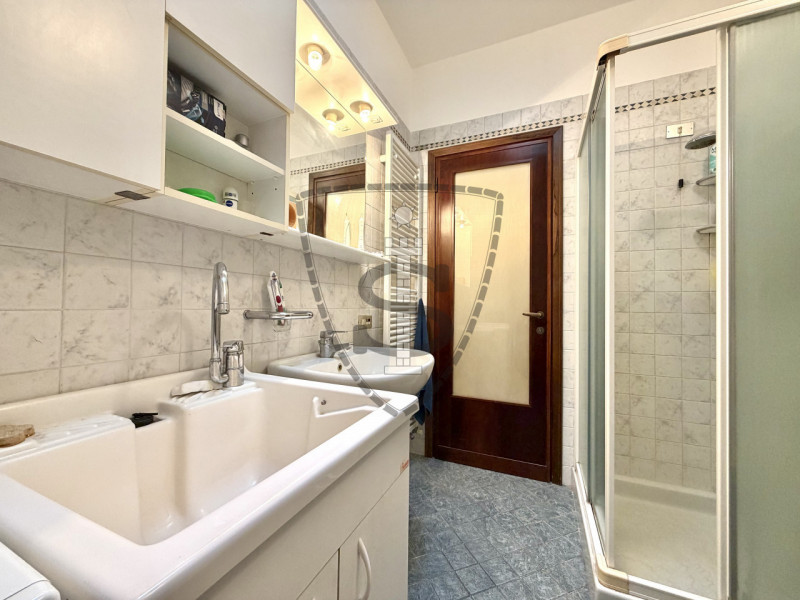 Sei alla ricerca di uno spazioso appartamento disponibile da subito? Questa soluzione a Marostica...