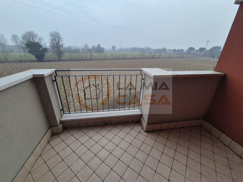 ANNUNCIO RIVOLTO A PERSONE CON REDDITI STABILI E CONTRATTO DI LAVORO A TEMPO INDETERMINATO. RICHI...