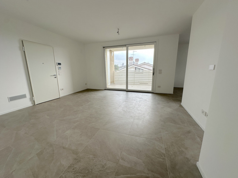 (Per INFO Roberto 3453195338) NOSTRA ESCLUSIVA - Montebelluna, in una delle più rinomate zone del...