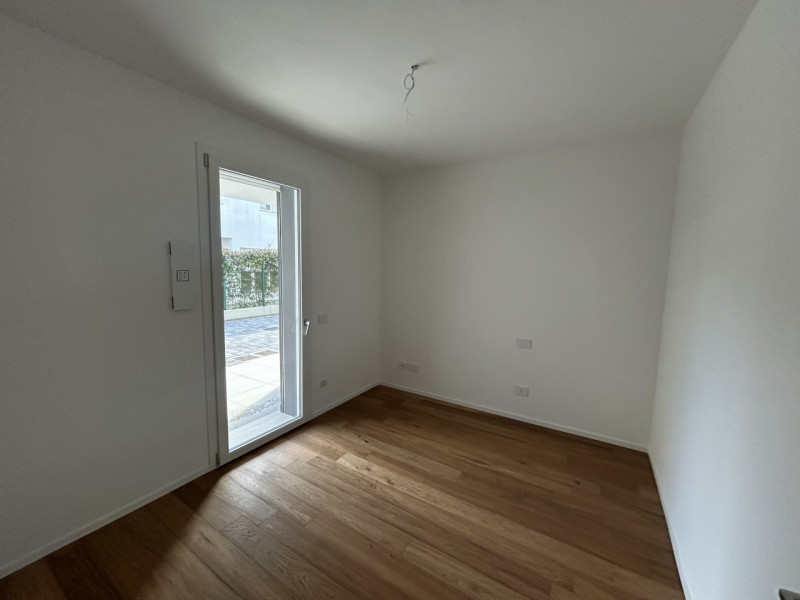 In una delle aree più ambite di Padova, nel cuore di Madonna Pellegrina, prende vita un raffinato...