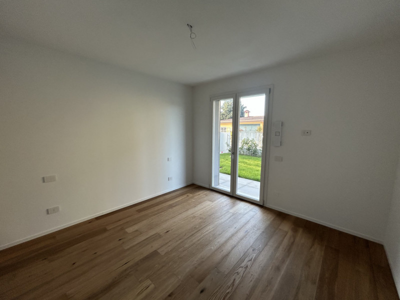 In una delle aree più ambite di Padova, nel cuore di Madonna Pellegrina, prende vita un raffinato...