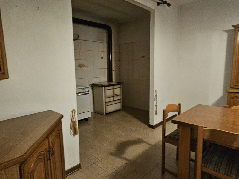 Scoprite questa affascinante porzione di casa a schiera, situata nel tranquillo comune di Santa C...