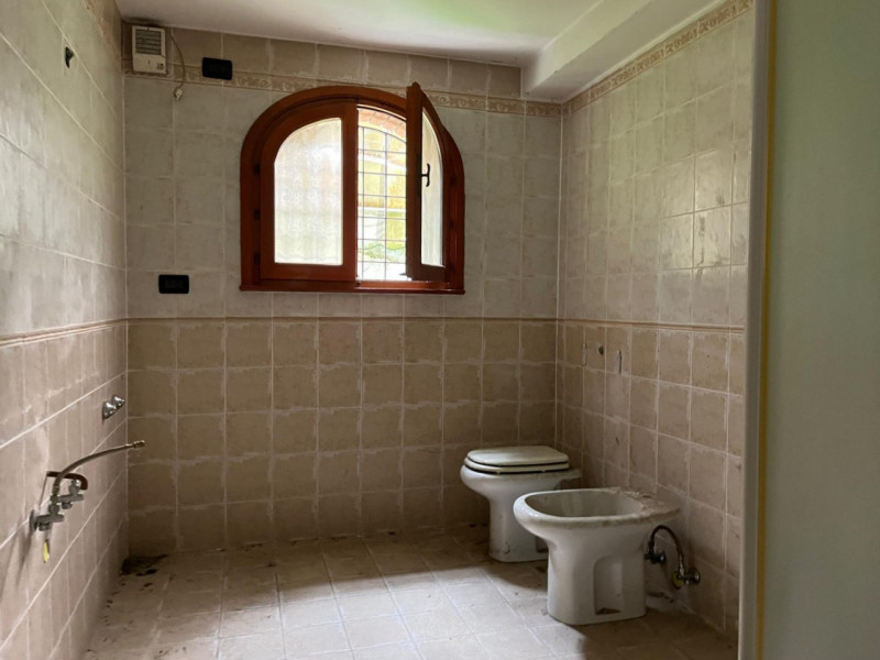 Nel cuore di Mestrino, proponiamo in vendita una spaziosa villa singola terratetto di circa 210 m...