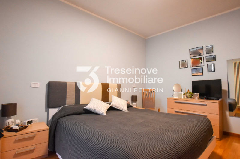 (Per INFO Feltrin Simone 3427586513) Proponiamo in vendita trilocale al primo piano a Vedelago, s...