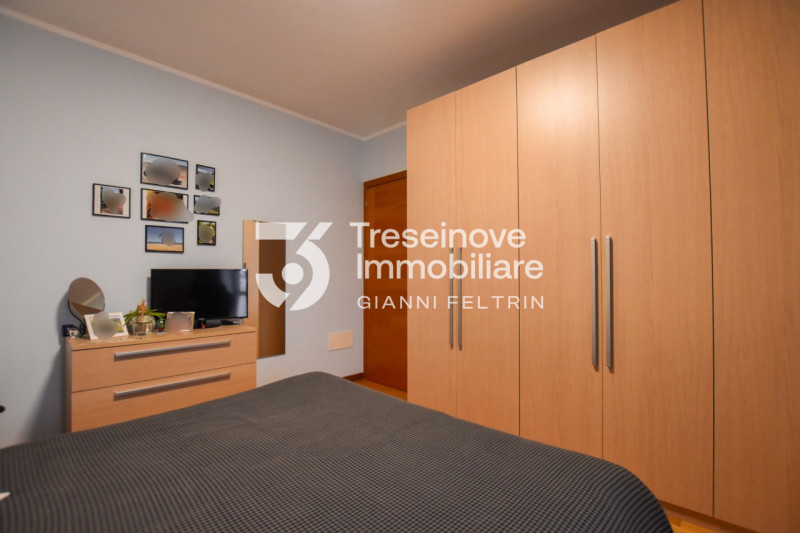 (Per INFO Feltrin Simone 3427586513) Proponiamo in vendita trilocale al primo piano a Vedelago, s...