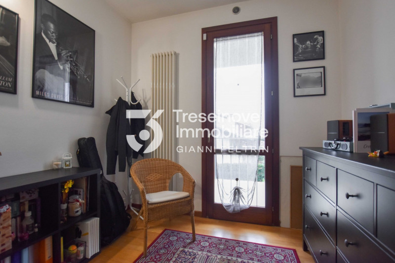 (Per INFO Feltrin Simone 3427586513) Proponiamo in vendita trilocale al primo piano a Vedelago, s...