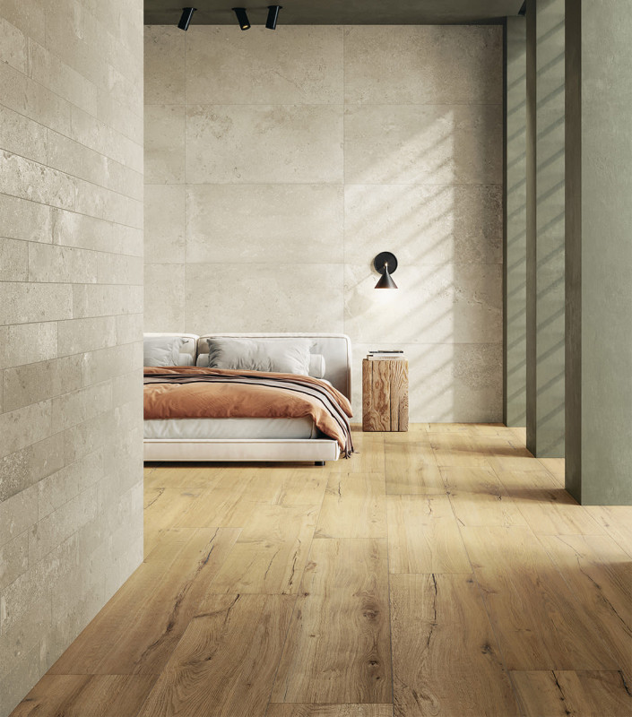 A pochi passi dalle mura storiche, proponiamo un lussuoso ATTICO con una spledida esposizione al ...