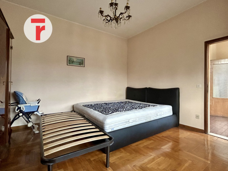 Cadoneghe - loc. Mejaniga. Immobile situato in centro a Mejaniga, a due passi dalla fermata dell'...