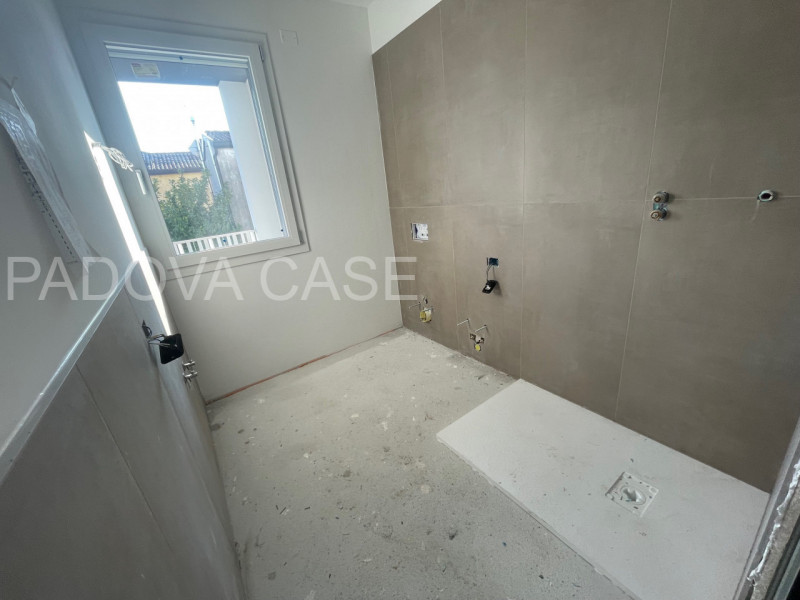 L'emozione di una Villa, la comodità di un Appartamento
Nel cuore pulsante di Madonna Pellegrina,...