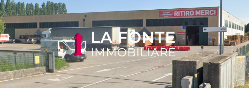 Cazzago di Pianiga, Ballò di Mirano, Dolo, Magazzino Mq. 10.700 alto mt 8.00Libero Feb. 2026 in L...