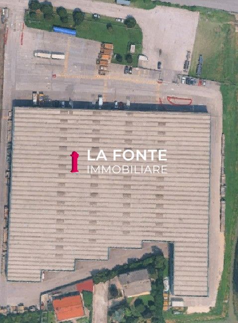 Cazzago di Pianiga, Ballò di Mirano, Dolo, Magazzino Mq. 10.700 alto mt 8.00Libero Feb. 2026 in L...