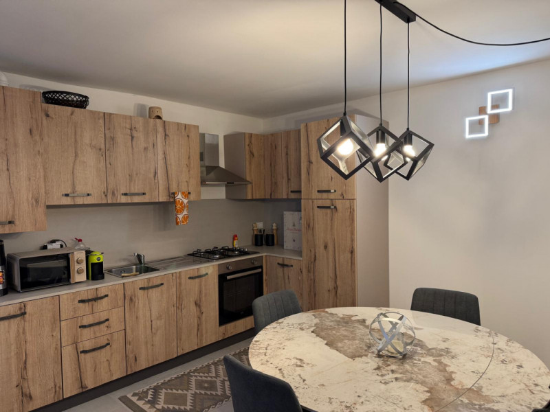 Piovene Rocchette
Proponiamo in affitto casa completamente arredata, pronta da abitare.
L'immobil...