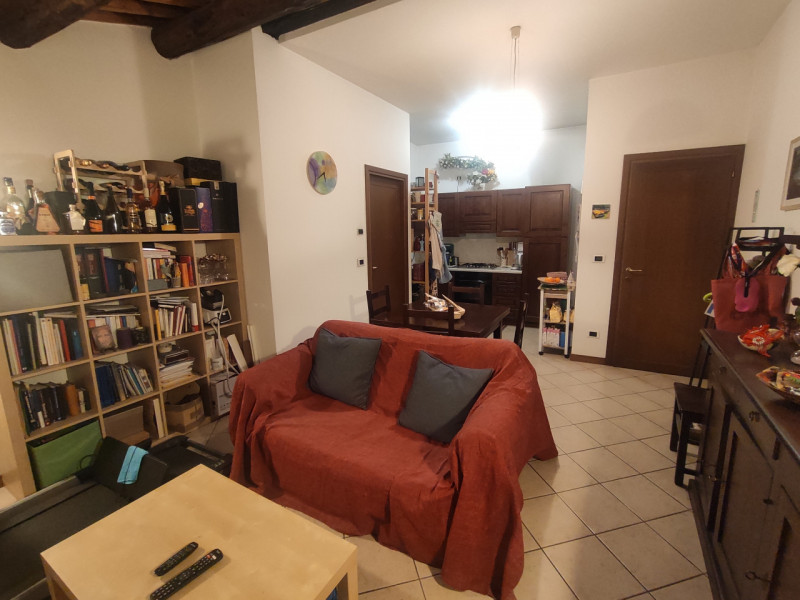 Libero da FEBBRAIO. Bilocale al terzo piano, senza ascensore, in contesto tranquillo e referenzia...