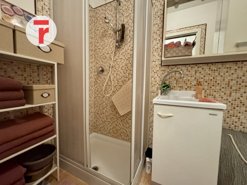 VIGONZA - loc.Peraga. Comodo a servizi e tangenziali, limitrofo a Busa, Ponte di Brenta, Cadonegh...