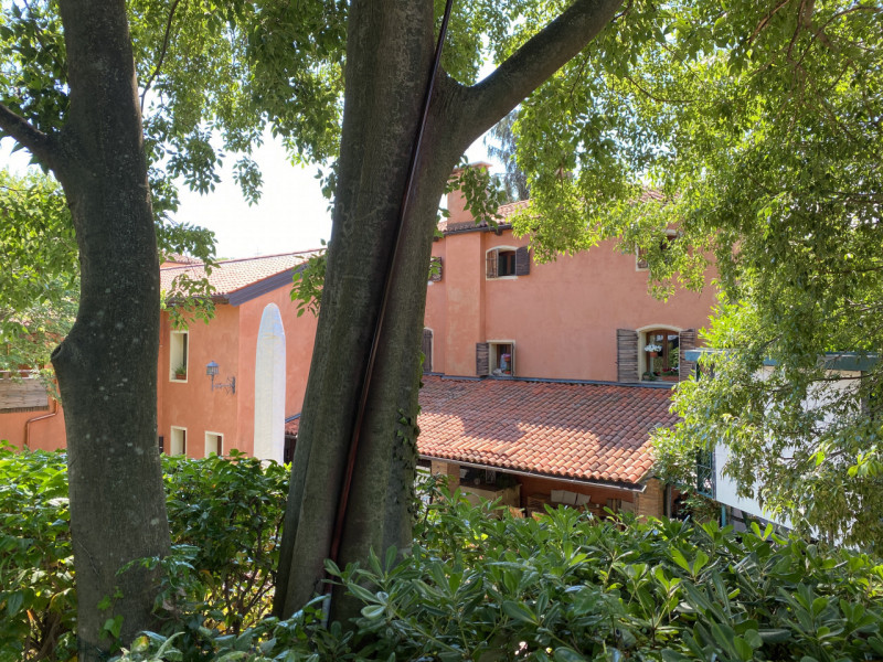 Rif. BC160 (per info 393 9878704 Daniel)

Situata ai margini del centro storico di Bassano del Gr...