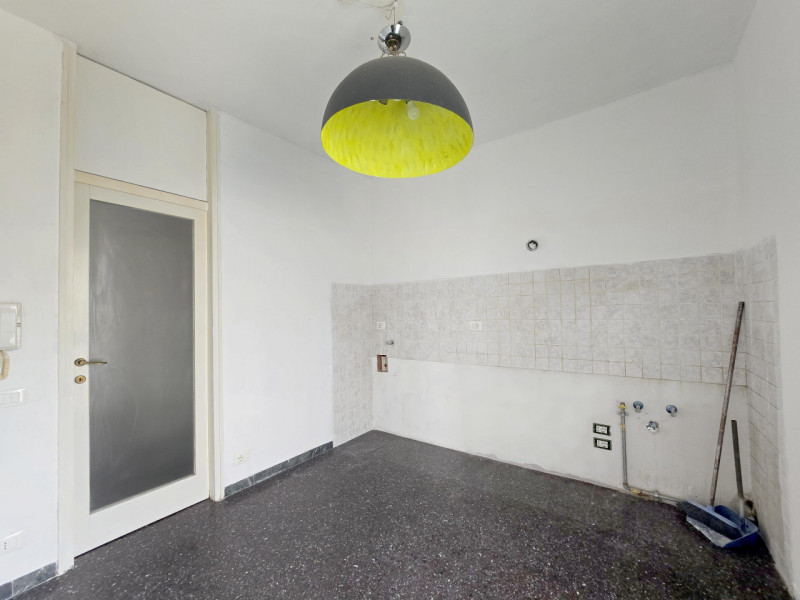 TREVISO S.M.Rovere a 1600 metri dalle mura e a 300 dall'ingresso del parco di Villa Manfrin vende...