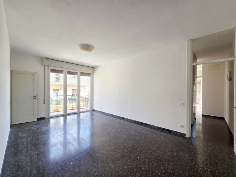 TREVISO S.M.Rovere a 1600 metri dalle mura e a 300 dall'ingresso del parco di Villa Manfrin vende...