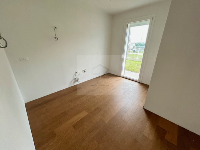 ALBIGNASEGO - S. LORENZO

Nella nuova lottizzazione di San Lorenzo, a due passi da tutti i serviz...