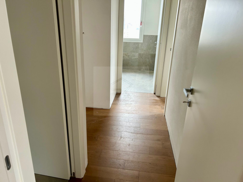 ALBIGNASEGO - S. LORENZO

Nella nuova lottizzazione di San Lorenzo, a due passi da tutti i serviz...