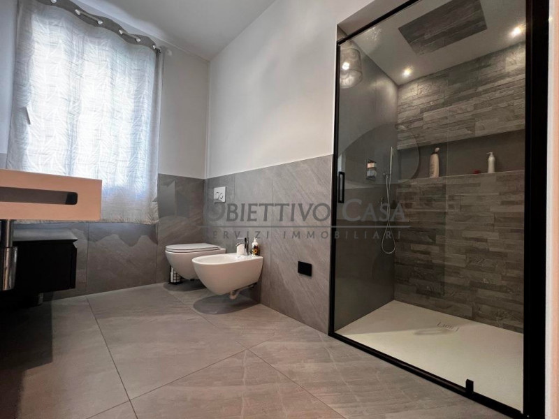 Riferimento: F700 - A pochi passi dai principali servizi di Albignasego, proponiamo in vendita un...