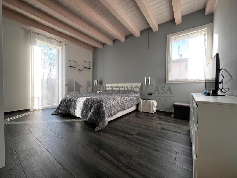 Riferimento: F700 - A pochi passi dai principali servizi di Albignasego, proponiamo in vendita un...