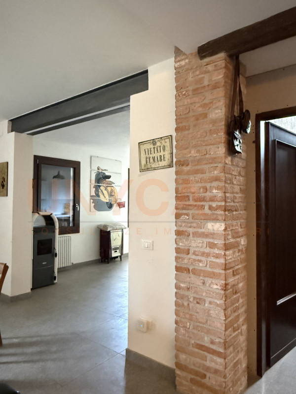 PIAZZOLA SUL BRENTA – fraz. Vaccarino
Non un semplice rustico, ma un progetto con più anime, dove...