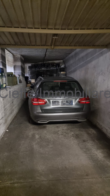 Se stai cercando un garage ampio nel cuore di Padova, non perdere questa opportunità! Situato nel...