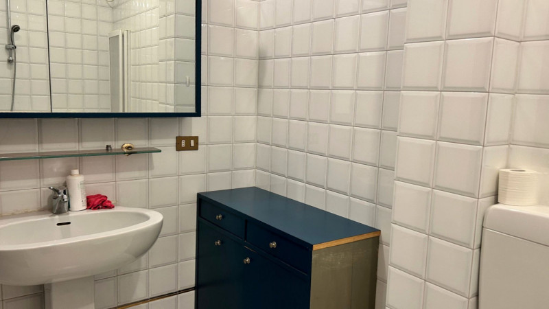 In zona centralissima a Montebelluna, proponiamo in vendita appartamento al secondo e ultimo pian...