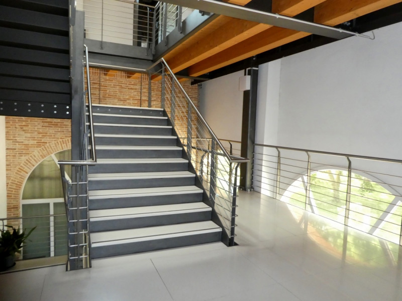 VICENZA, VERSANTE NORD: PRESTIGIOSO UFFICIO IN LOCAZIONE, PIANO PRIMO CON ASCENSORE - NON ARREDAT...