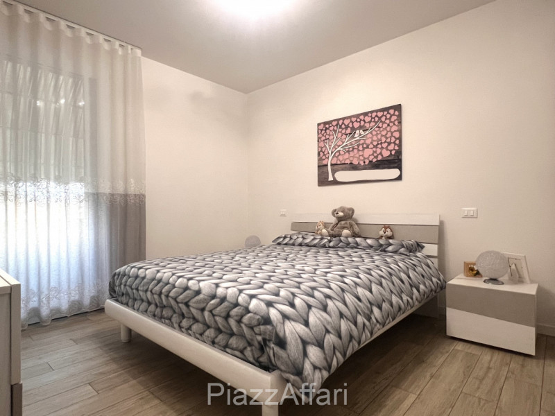 A Campagnola di Brugine, al centro del paese, a 300 metri dalla Chiesa, proponiamo in vendita rec...