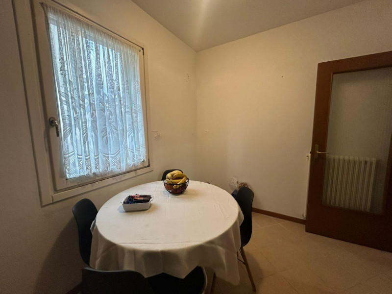 SAN FRANCESCO

Inserito in un quartiere residenziale, zona ben abitata e molto tranquilla. L’appa...