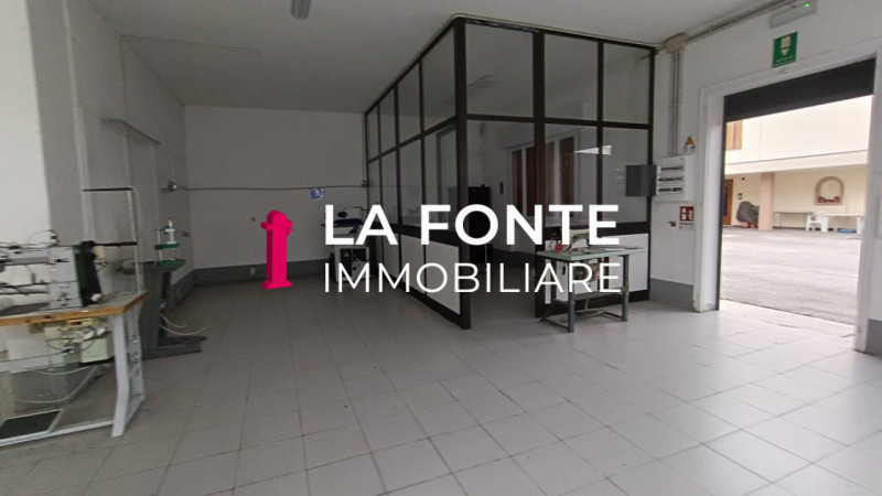 Pionca, Vigonza Laboratorio Indipendente Mq 500 su 2 Livelli, piano terra altezza 3.20 con prese ...