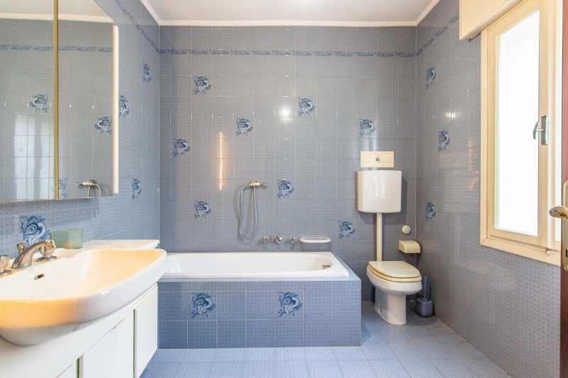 Proponiamo in vendita una splendida villa singola terratetto di circa 200 mq calpestabili nel cuo...