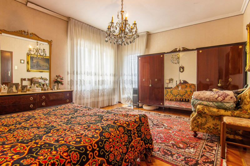 Proponiamo in vendita una splendida villa singola terratetto di circa 200 mq calpestabili nel cuo...