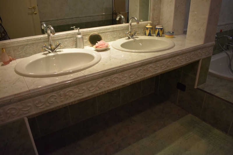 MASERÀ DI PADOVA (vicinanze): Proponiamo in vendita in esclusiva una splendida villa accostata ma...