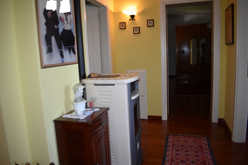 MASERÀ DI PADOVA (vicinanze): Proponiamo in vendita in esclusiva una splendida villa accostata ma...