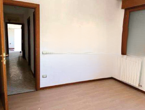 APPARTAMENTO ALL'ASTA IN VIA DON L. MARAN, TERRASSA PADOVANA (PD)

Si propone il diritto di piena...