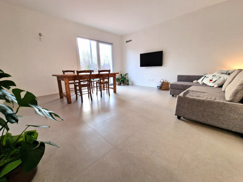 UBICAZIONE E CONTESTO

Nel comune di Grisignano di Zocco, in provincia di Vicenza, proponiamo in ...