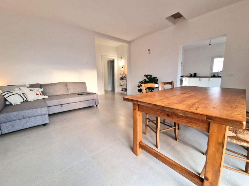 UBICAZIONE E CONTESTO

Nel comune di Grisignano di Zocco, in provincia di Vicenza, proponiamo in ...