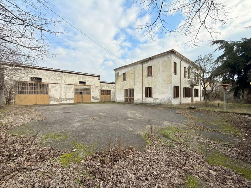 Ciao da Arcobaleno Immobiliare, fermati un attimo a leggere di questa opportunità introvabile nel...